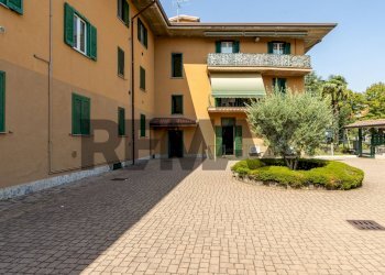 Edificio all\'aperto - Negozio Piazza Butti
8, Garbagnate Monastero - foto 29