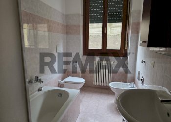 Bagno - Bilocale san gregorio
 
1, Cassago Brianza - foto 7