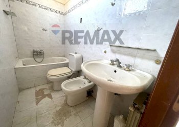 Bagno - Trilocale via nuova
 
20, Mascalucia - foto 24
