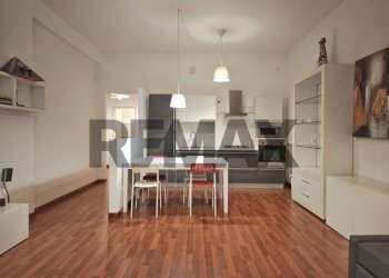 Sala da pranzo - Bilocale via Bacchilide
 
90, Siracusa - foto 5