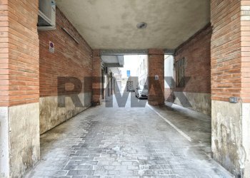 Parcheggio - Bilocale via Bacchilide
 
90, Siracusa - foto 21