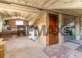 Dispensa di stoccaggio - Villa Contrada Castile
 
Snc, Troina - foto 28