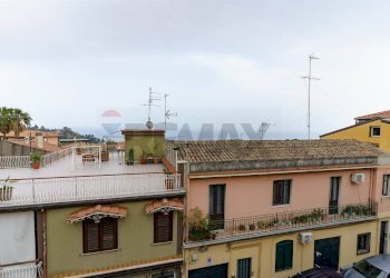 Edificio all\'aperto - Casa indipendente via acicastello
33, Aci Castello - foto 19