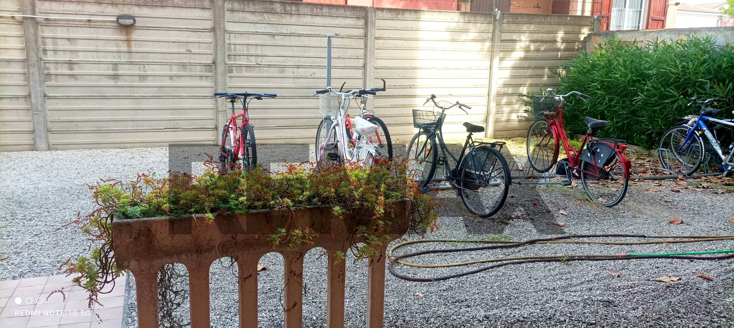 Giardino - Two-room apartment Via Giacomo Sani
25, Ferrara - photo 3