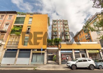 Edificio all\'aperto - Monolocale Via De Sanctis
 
33, Milano - foto 24