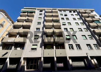 Edificio all\'aperto - Four-room apartment via conti
26, Trieste - photo 1