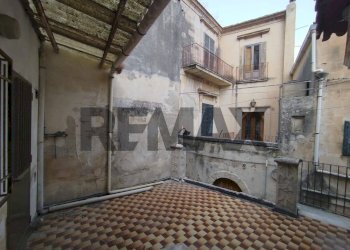 Balcone - Casa indipendente via Santa Maria
 
39, Modica - foto 6