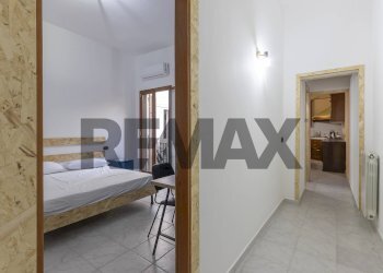 Camera / camera da letto - Bilocale via Bainsizza
 
33, Siracusa - foto 12
