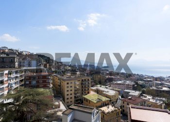 Edificio all\'aperto - Appartamento Via Torquato Tasso
 
292bis, Napoli - foto 1