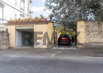 Edificio all\'aperto - Appartamento Via Torquato Tasso
 
292bis, Napoli - foto 44