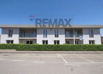 Casa all\'aperto - Villa a Schiera VIA SAN GAUDENZIO
 
SNC, Ponte San Pietro - foto 8