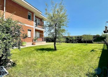 Giardino - Casa semi indipendente Via Asti, Santena - foto 3