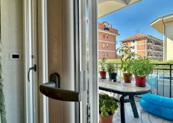 Infissi - Casa semi indipendente Via Asti, Santena - foto 24