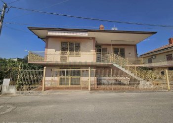 Foto 1 - Villa via muscianese, Pastorano - photo 1