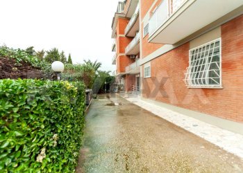 Edificio all\'aperto - Quadrilocale Via dalmazia
 
26, Ciampino - foto 3