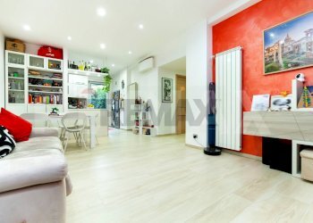 Soggiorno - Quadrilocale Via dalmazia
 
26, Ciampino - foto 5
