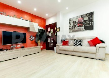 Soggiorno - Quadrilocale Via dalmazia
 
26, Ciampino - foto 7