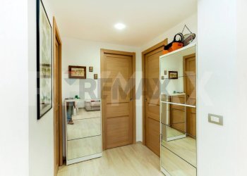 Hall / corridoio - Quadrilocale Via dalmazia
 
26, Ciampino - foto 13