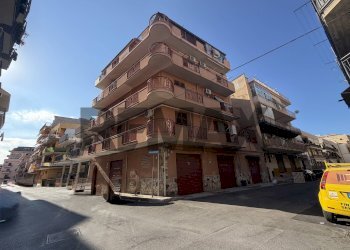 Edificio all\'aperto - Quadrilocale Via Luisa Sanfelice
 
17, Bagheria - foto 1