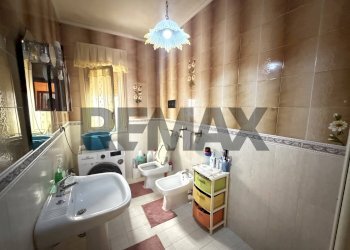 Bagno - Quadrilocale Via Luisa Sanfelice
 
17, Bagheria - foto 13
