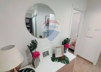 Hall / corridoio - Bilocale via arduino
 
14, Cuorgnè - foto 6