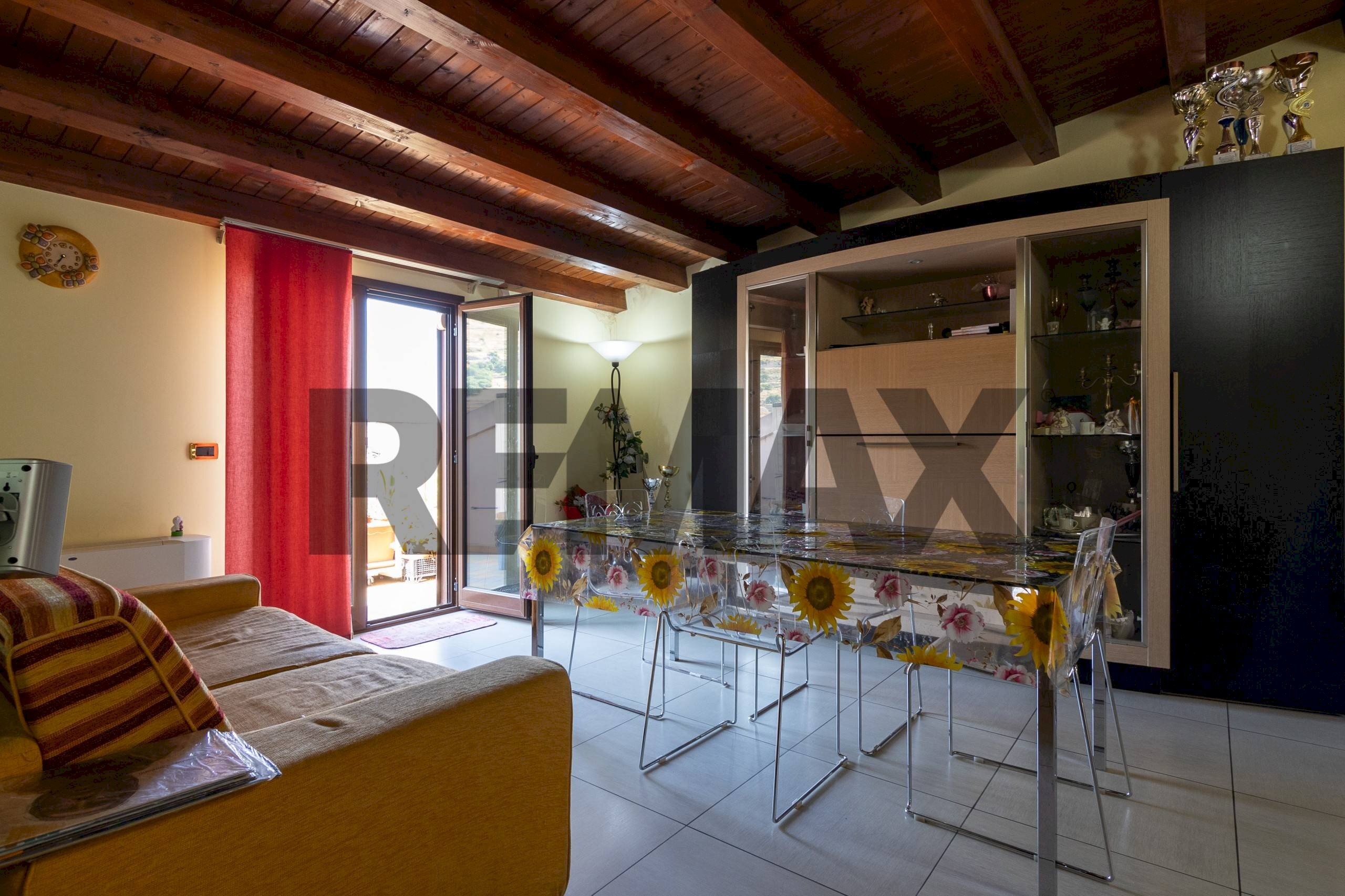 Sala da pranzo - Appartamento Via Vittorio De Sica
11, Comiso - foto 2