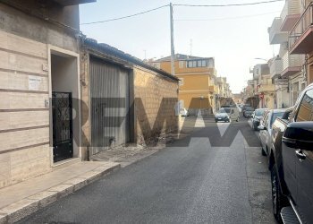 Edificio all\'aperto - Trilocale Via Giovanni Amendola
 
37(ex 19), Vittoria - foto 9