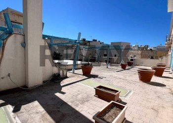 Terrazza - Locale Commerciale VIA PASSO UNIONE
 
13, Trapani - foto 5