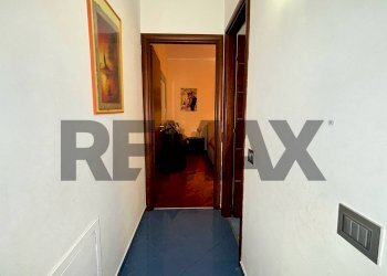 Hall / corridoio - Quadrilocale Via Giuseppe Oddo
 
10, Palermo - foto 27