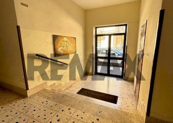 Ricezione / Lobby - Quadrilocale Via Giuseppe Oddo
 
10, Palermo - foto 29