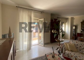 Soggiorno - Trilocale via Attilio Gisotti
 
43, Trani - foto 2