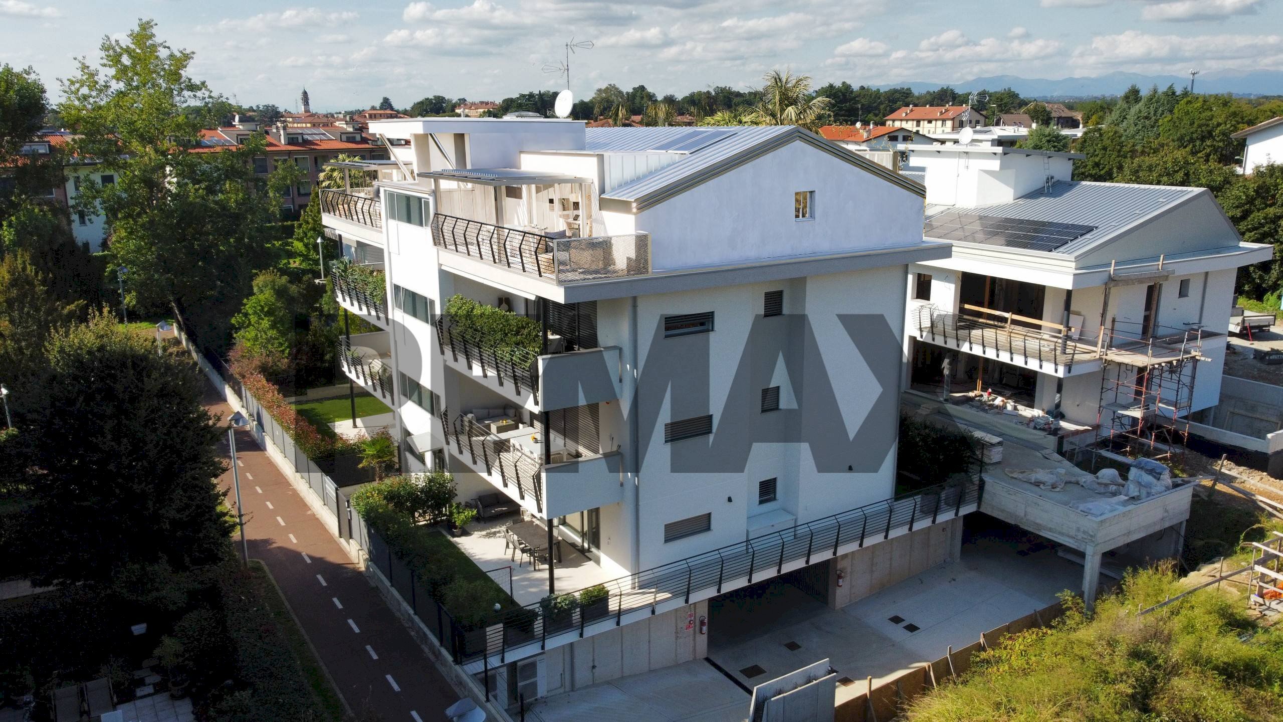 Edificio all\'aperto - Attic via Manzoni
 
snc, Vimercate - photo 1