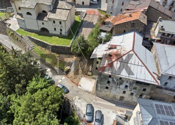 Edificio all\'aperto - Trilocale Via Valle delle Messi
 
21, Ponte di Legno - foto 13