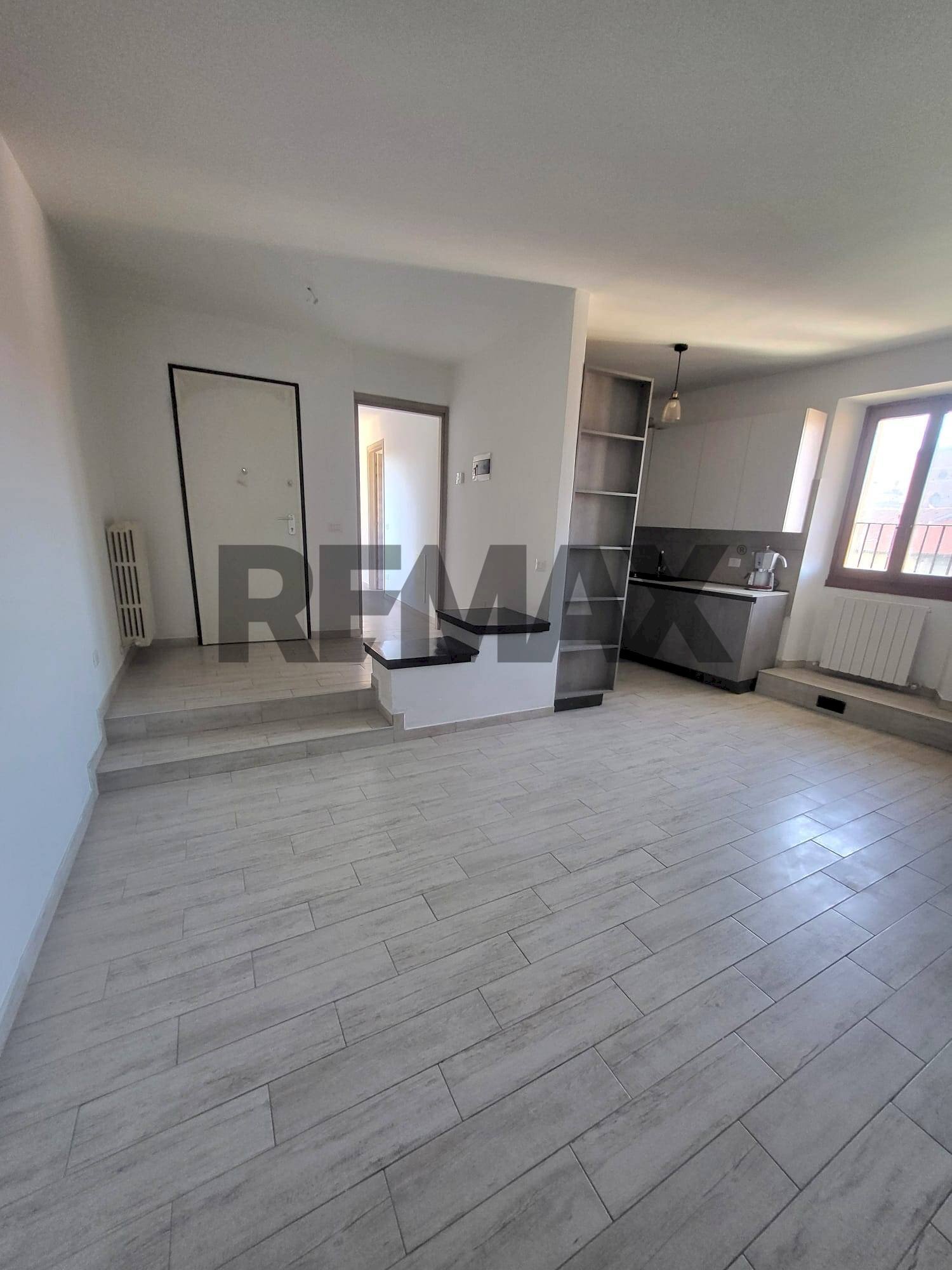 Stanza vuota - Three-room apartment vicolo trento
 
9, Capriate San Gervasio - photo 3