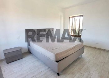 Camera / camera da letto - Three-room apartment vicolo trento
9, Capriate San Gervasio - photo 16