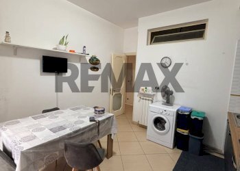 Sala da pranzo - Quadrilocale Via Santa Lucia
 
133, Napoli - foto 21