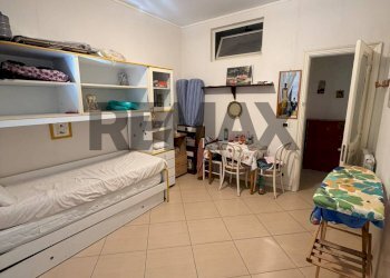 Camera / camera da letto - Quadrilocale Via Santa Lucia
 
133, Napoli - foto 27