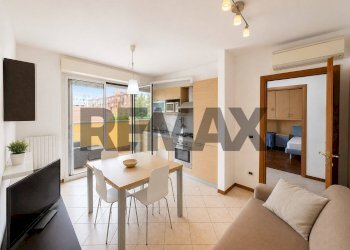 Sala da pranzo - Bilocale VIA POMPONAZZI
 
1A, Milano - foto 1
