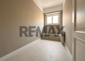 Stanza vuota - Appartamento via Donizetti
 
45, Monza - foto 16
