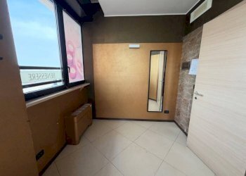 Ufficio - Ufficio strada Comunale di Bertolla, 2, Torino (zona Bertolla) - foto 8