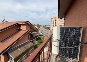 Balcone - Ufficio strada Comunale di Bertolla, 2, Torino (zona Bertolla) - foto 18