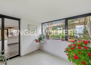 Soggiorno - Villa a Schiera via Pordoi, 8, Besozzo - foto 10