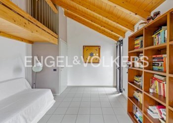 Camera da letto - Villa a Schiera via Pordoi, 8, Besozzo - foto 18