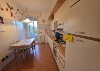 Cucina - Trilocale via Spina, 1, Bologna (zona Mazzini) - foto 10