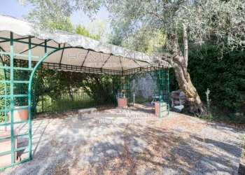 Giardino - Three-room apartment via Superiore Ravina, Genova (neighborhood Nervi) - photo 5