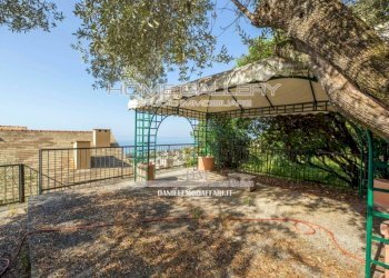 Giardino - Three-room apartment via Superiore Ravina, Genova (neighborhood Nervi) - photo 37