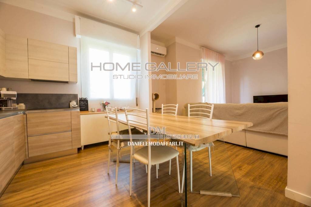 Cucina - Quadrilocale via Simone Schiaffino, Genova (zona Quarto) - foto 1