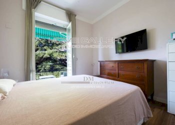 Camera da letto - Quadrilocale via Simone Schiaffino, Genova (zona Quarto) - foto 11