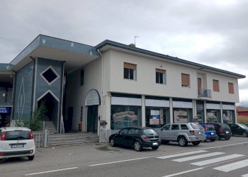 Foto 4 - Locale Commerciale VIA STATALE DEI GIOVI
7, Fino Mornasco - foto 4
