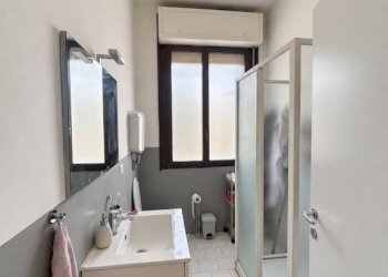 Bagno - Bilocale Ozzano dell'Emilia - foto 13